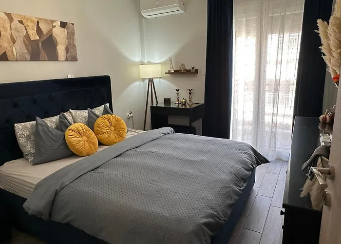 Luxury Prive Penthouse Serres